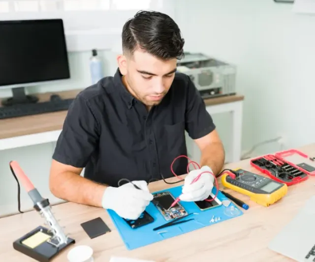 Réparateur de téléphone à domicile à Marne